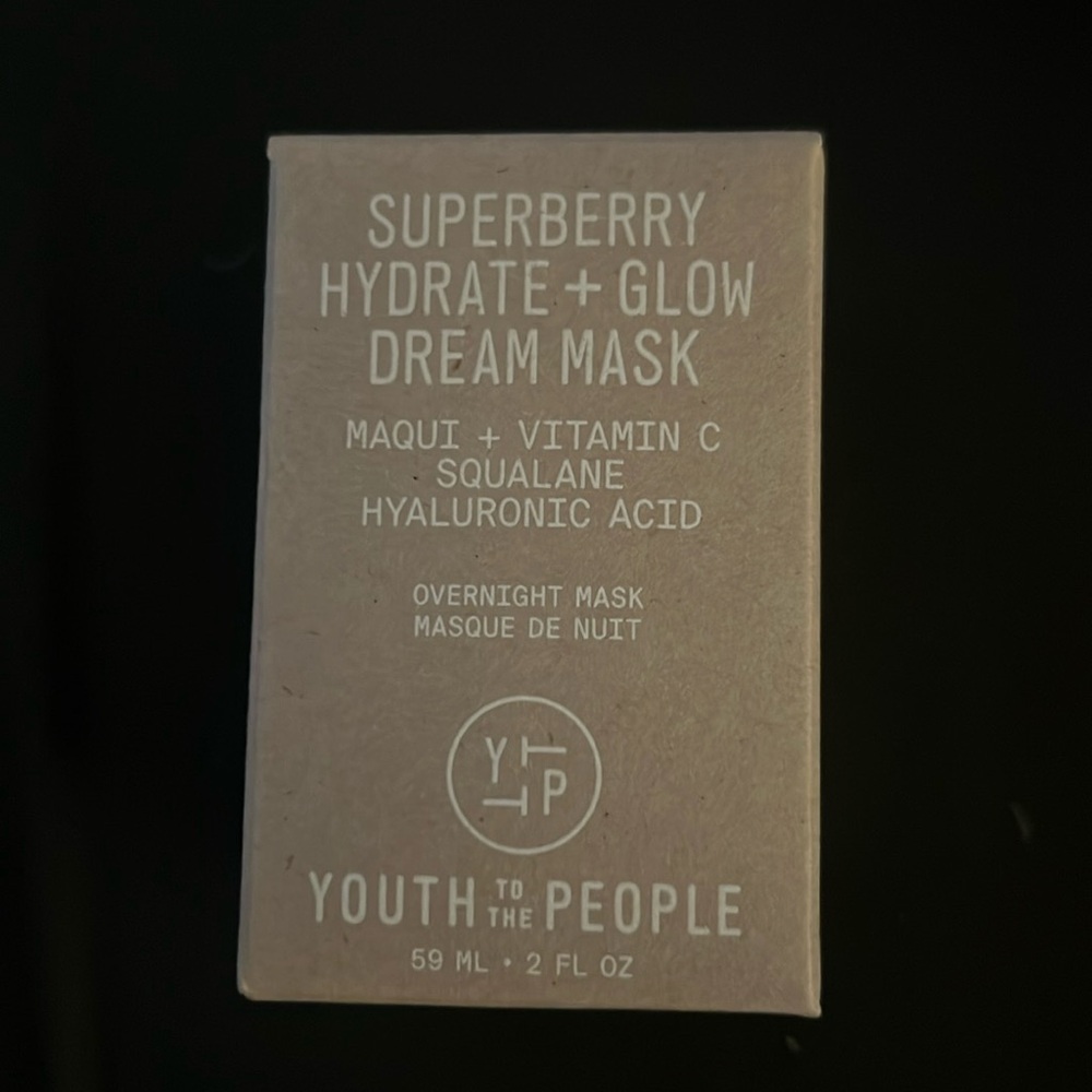 Super berry hydrate plus glow dream mask